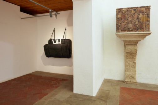 Exílio # 1 (vista da obra na exposição "Estais", no Museu de Faro, de 20 Outubro a 18 de Novembro 2018)